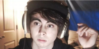 YouTube永久禁止有争议的创作者LeafyIsHere