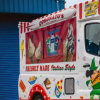 这是一辆梅赛德斯短跑选手冰淇淋卡车