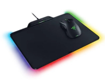 Razer Mamba Hyperflux鼠标将电缆和电池投入垃圾箱