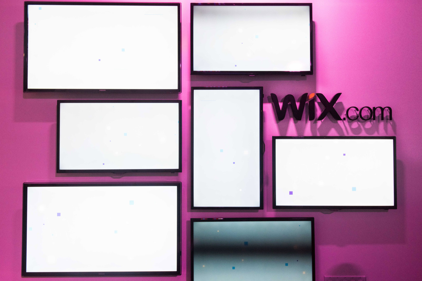  Wix推出一套产品 用于销售和营销