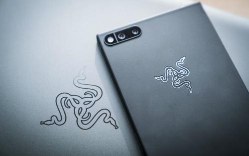 RAZER PHONE 2评论 它发光但它没有发光