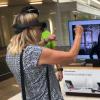 微软的HoloLens商城演示为大众带来了早期的AR眼镜