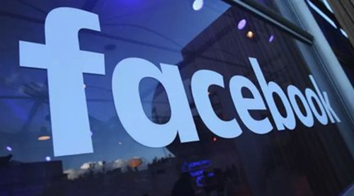 企业现在可以在Facebook上向客户发送消息