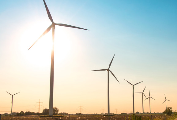 微软签署了为期15年的协议从GE在爱尔兰的新风电场购买能源