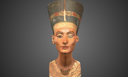 终于揭晓了隐藏的古埃及娜芙蒂蒂半身像的3D扫描图
