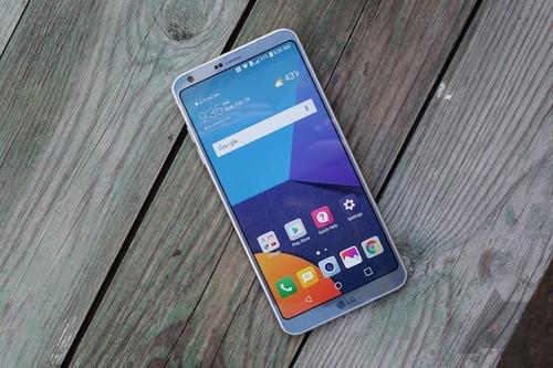 LG专利显示 V30可能会推出无边框屏幕