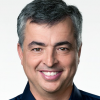 Eddy Cue 是 Apple 负责互联网软件和服务的高级副总裁